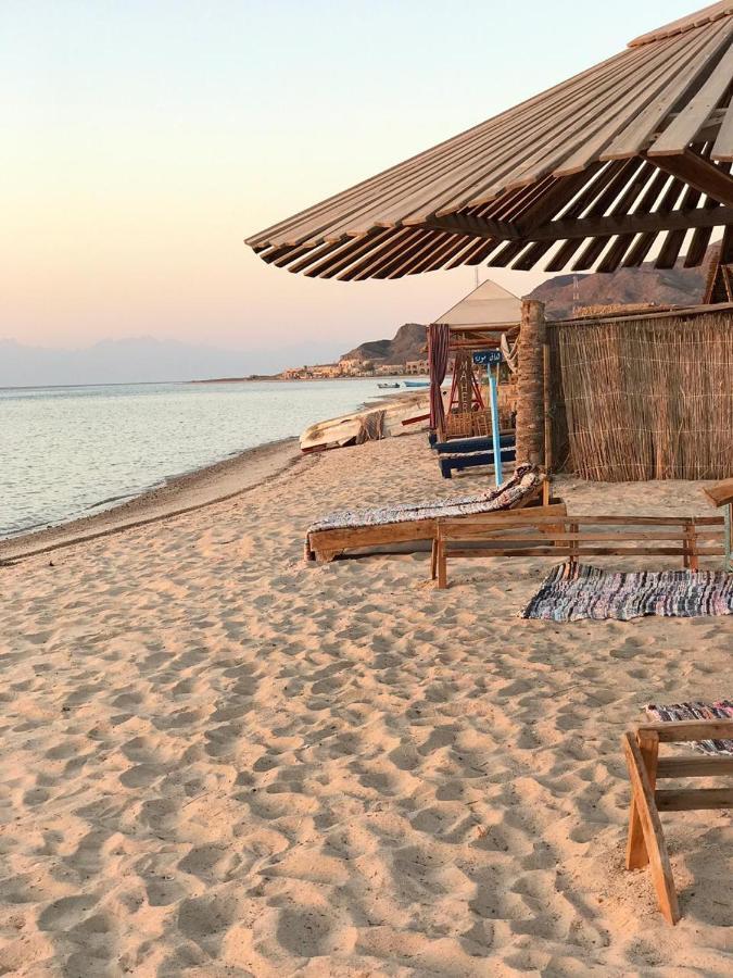 Half Moon Camp Hotel Taba Bagian luar foto