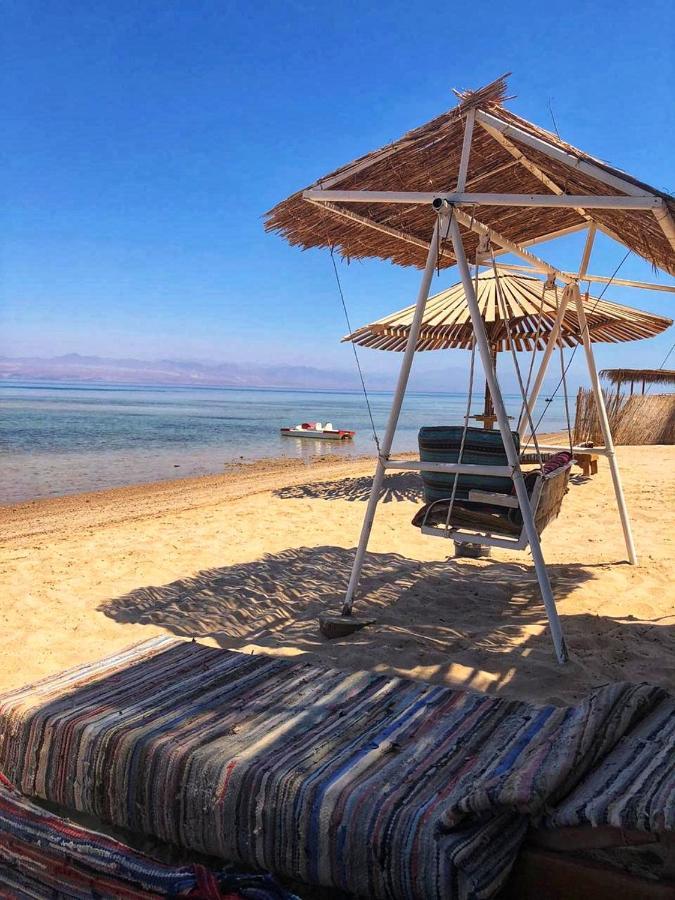 Half Moon Camp Hotel Taba Bagian luar foto