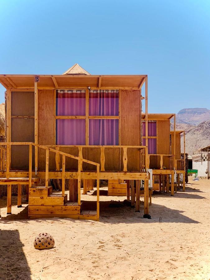 Half Moon Camp Hotel Taba Bagian luar foto