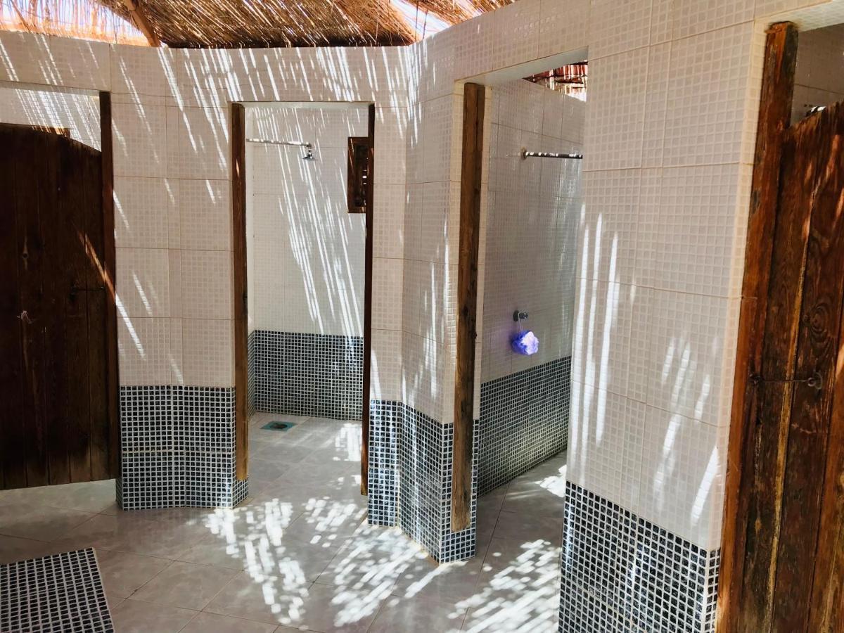 Half Moon Camp Hotel Taba Bagian luar foto