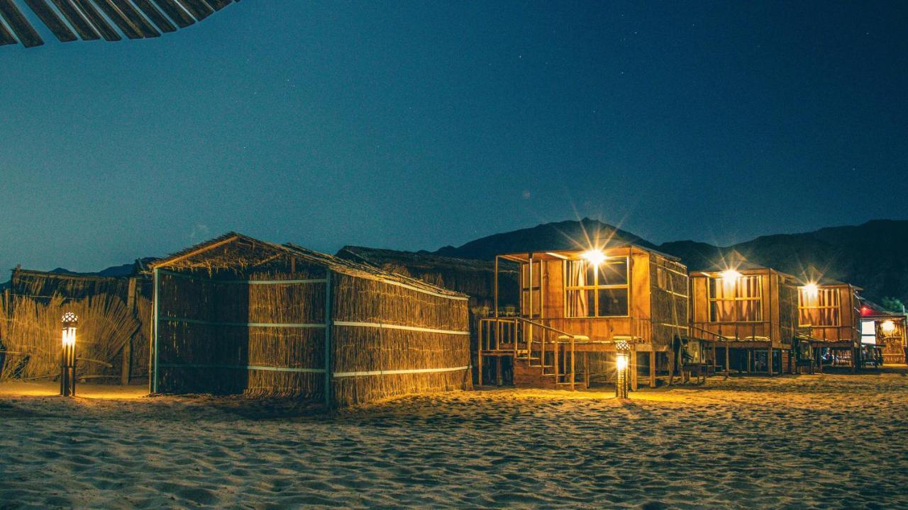 Half Moon Camp Hotel Taba Bagian luar foto