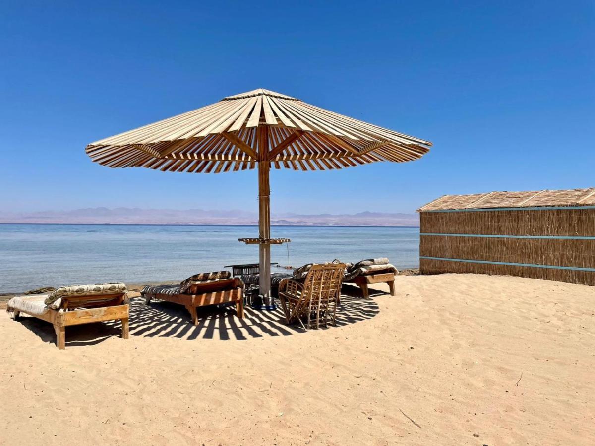 Half Moon Camp Hotel Taba Bagian luar foto